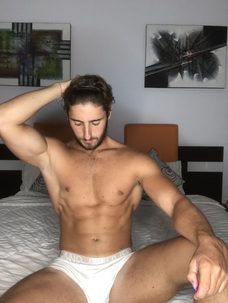 George Harris naked on onlyfans