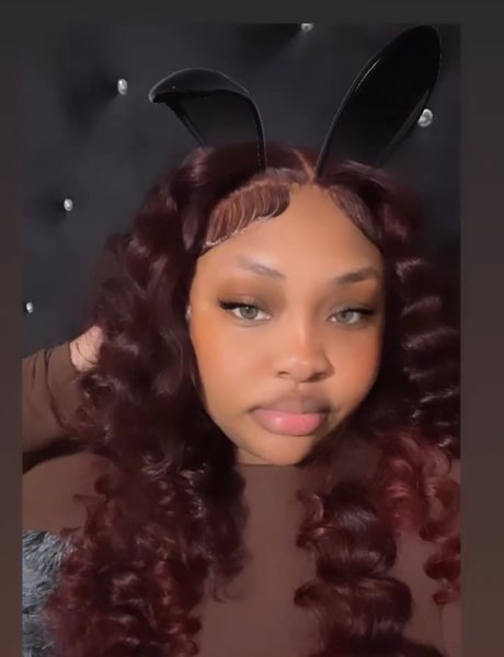 ONLYBABYCAKES nude only fans leaks