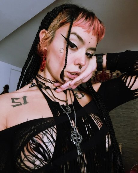 ONIRIKA leaked only fans