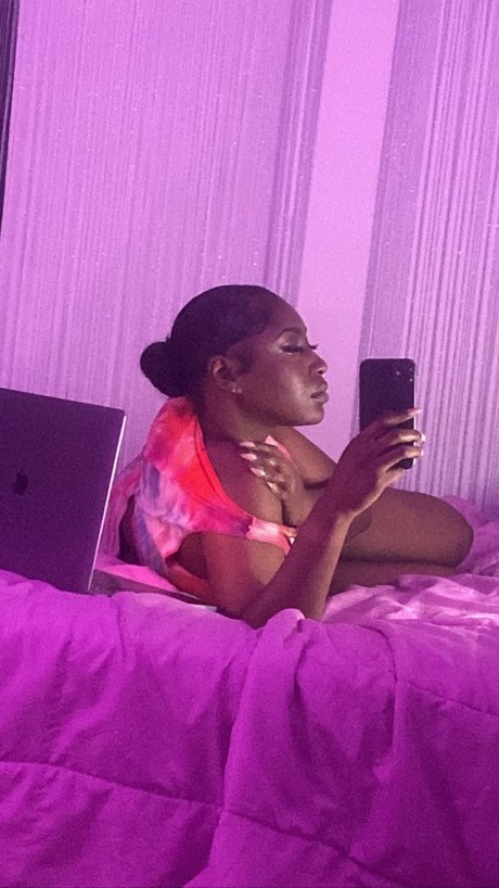 Prettychawq onlyfans nudes