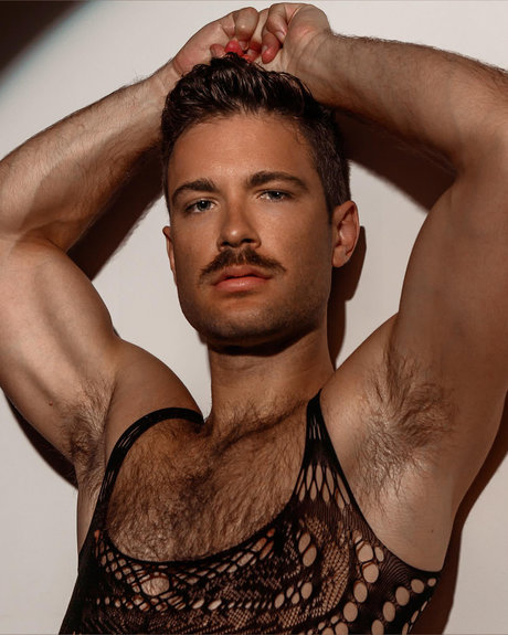 Cole McKenna onlyfans model