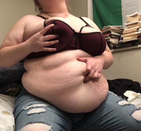 Plumppiggie leaked only fans