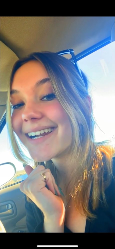 playgirlbunnyab only fans pics