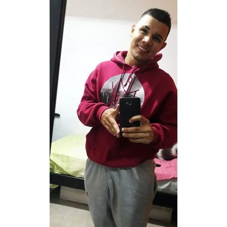 Carlos Fernando onlyfans leaked naked