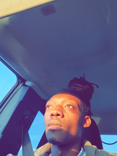 Deandre Wright leaked only fans