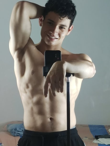 Andr s S nchez onlyfans naked