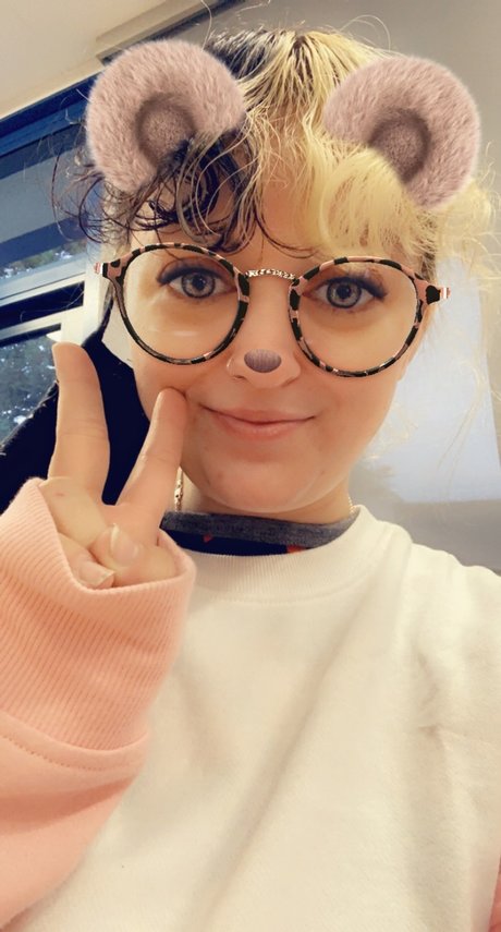 Phoenix Kitten onlyfans leaj