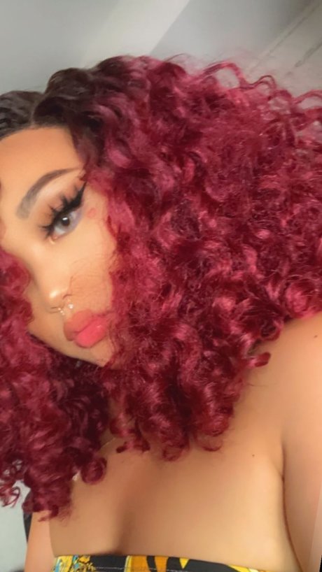 Yo DREAM_ onlyfans model photos