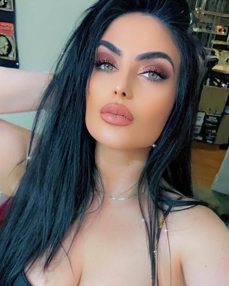 QueenofPersia leaked only fans