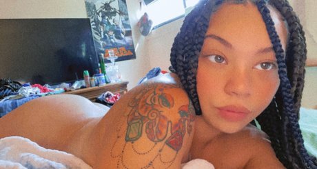 Peachie s PlayRoom leaked onlyfans pictures