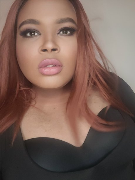 Adria Berryhill nude only fans