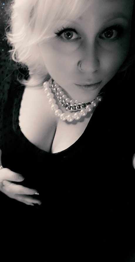 BBW420 only fans pics