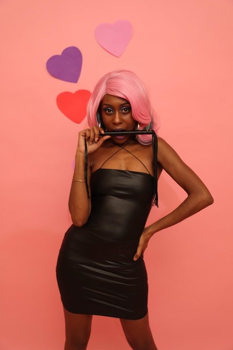 QnGoddess AlmndBetty onlyfans nsfw