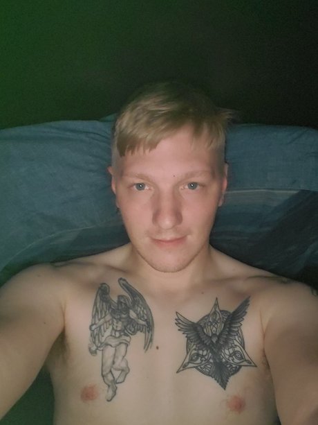 Pup Freki onlyfans content type