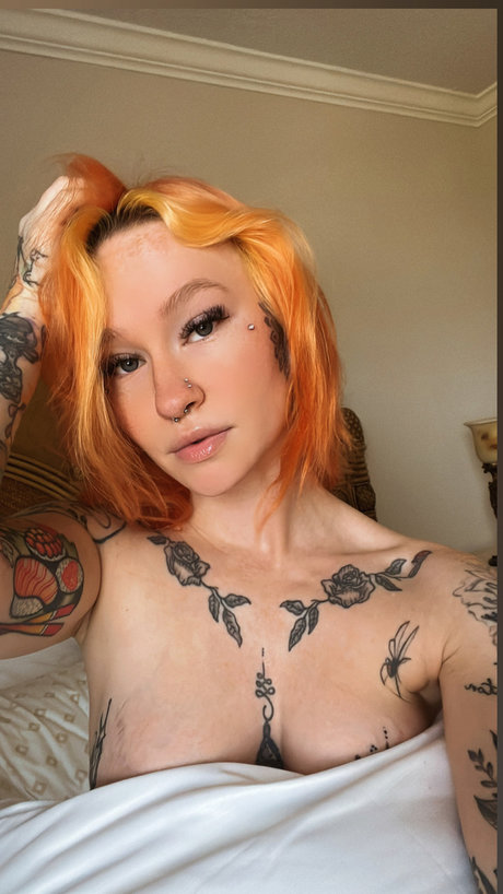 Psycho Sarah onlyfans model