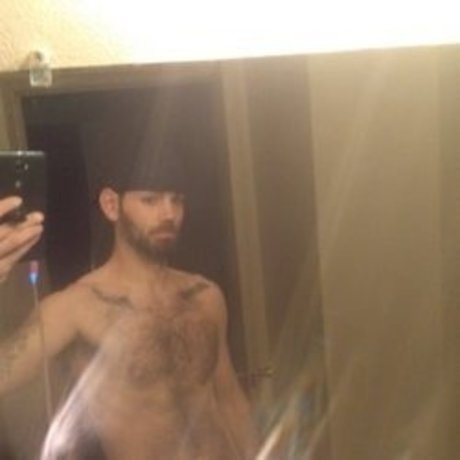 Peter Soaring naked onlyfans leaked