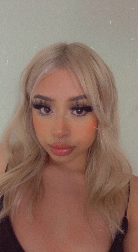 Itzel strip onlyfans