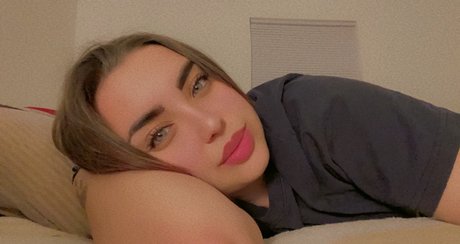 Pretty Scar Feet new onlyfans leaks