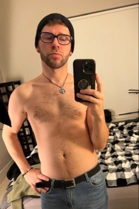 Riley Cole onlyfans sexy