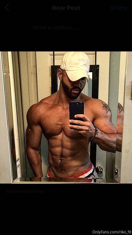 Riccco onlyfans leaked nudes