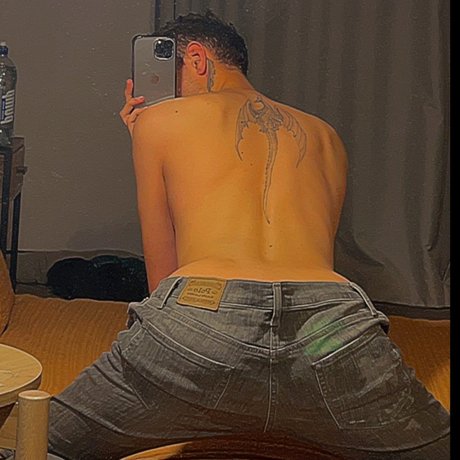 Reign flinch onlyfans topless