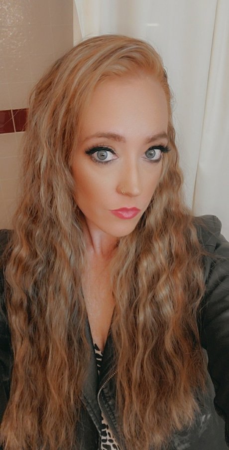 Redd Hawt onlyfans nude porn