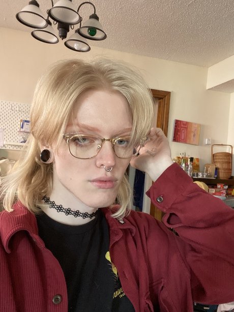 Olympia Bong nudes onlyfans leaked