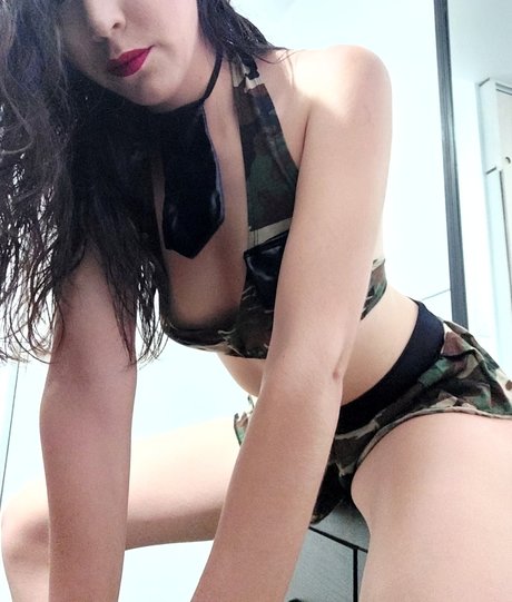 RudeGirl only fans photos