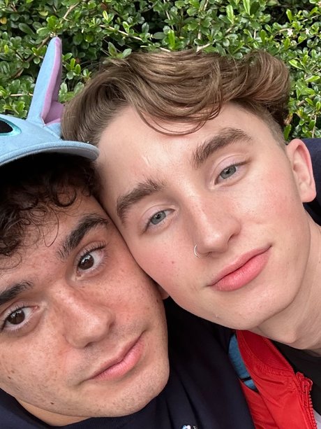 Manu Ward only fans content