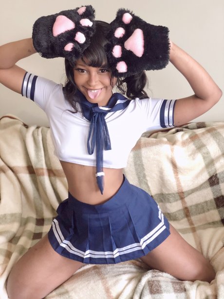 amina_ nude leak onlyfans