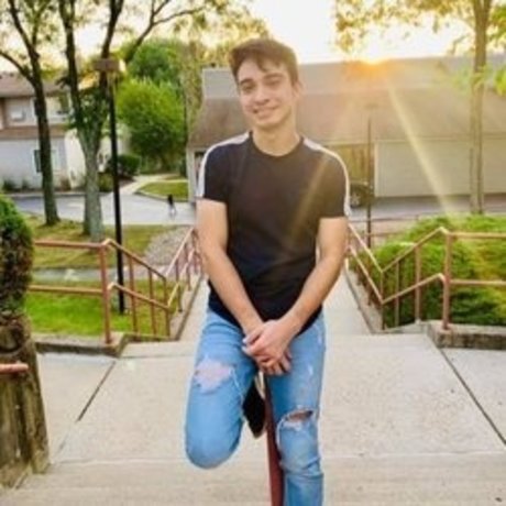 Ronald Erazo onlyfans leak ass