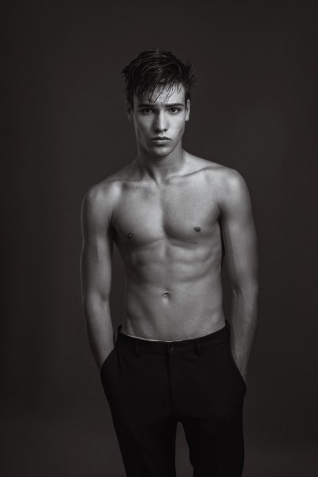 Rodrigo Nobre onlyfans nude leak