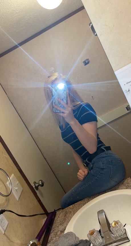 Tiffany Roberts nsfw onlyfans