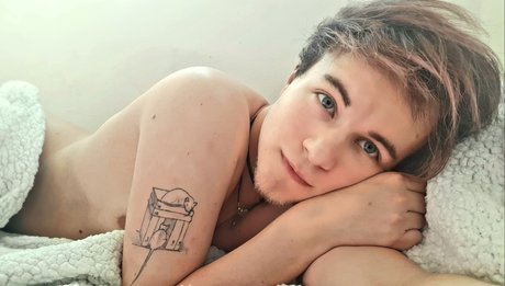 Robbie Fox onlyfans leams