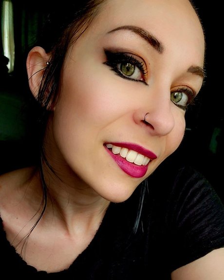 MarshmallowsOfTruth onlyfans model photos