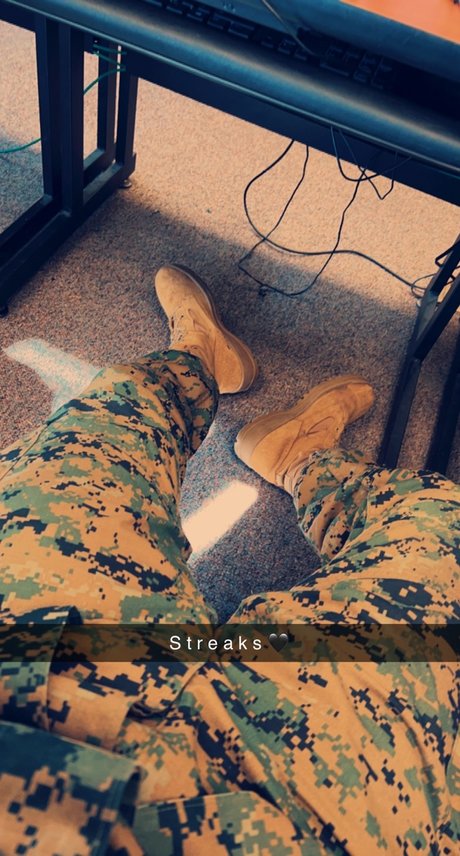 YourMilitaryMan onlyfans archive