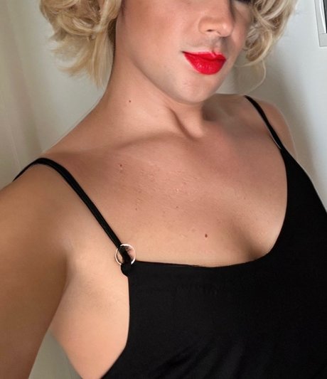 Marilyn TRAV onlyfans leajs