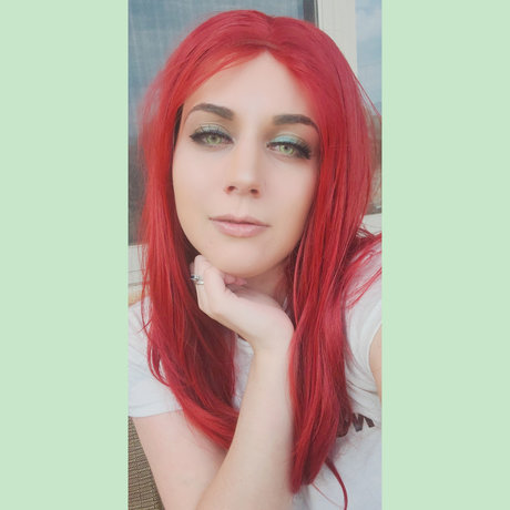 Emilia Love onlyfans leakes