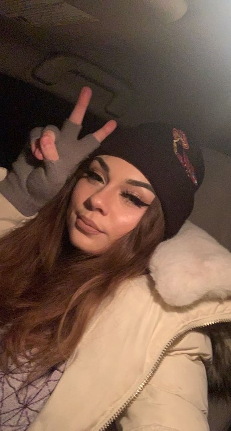 Everline Veverian only fans review