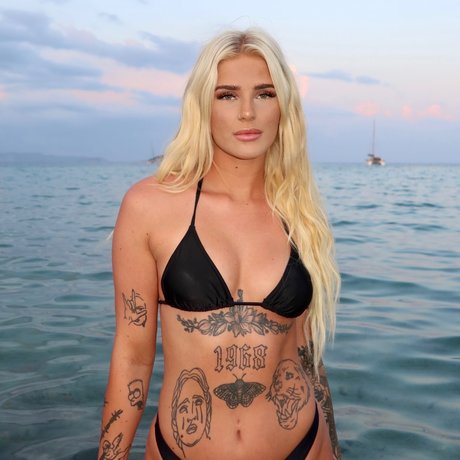 _MARIA FREE PAGE onlyfans picture