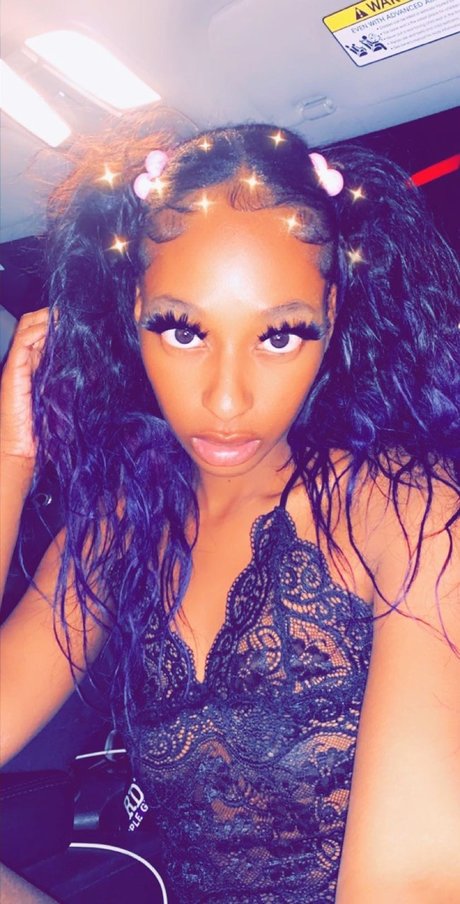 Mauvebaby topless onlyfans