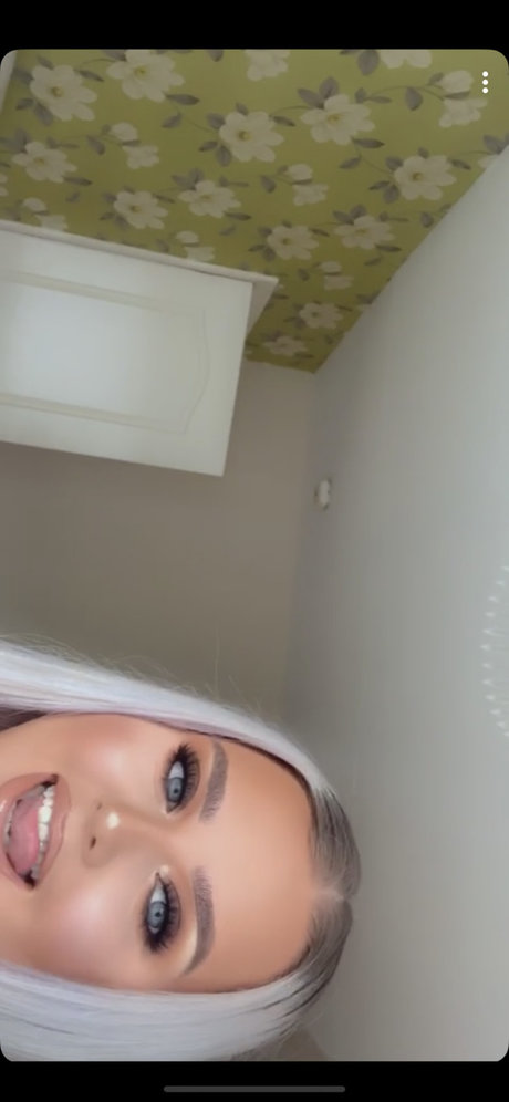 babyhx onlyfans archives