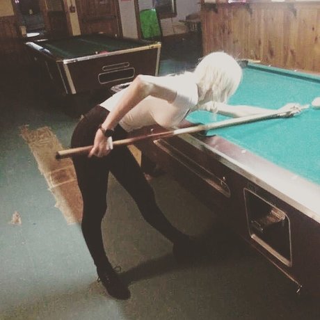 BeautifulDisaster439 onlyfans free