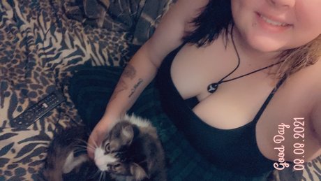 Angel Smith onlyfans public photos