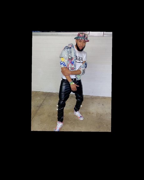 MasterKing Smash onlyfans ass