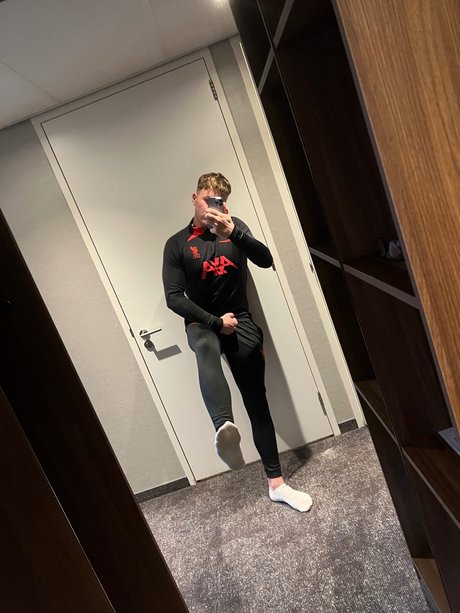 King R nude on onlyfans