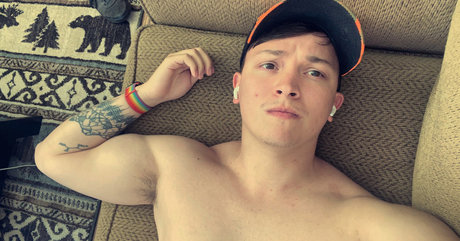 Mason Trek pics onlyfans