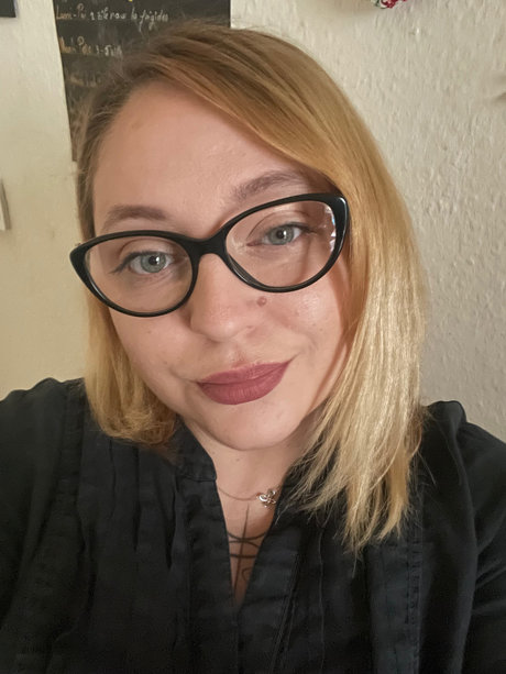 MaryButterfly onlyfans explicit content