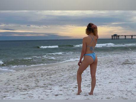 BeauBrookeOfficial onlyfans naked