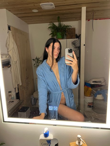 Meemie Gosselin nsfw onlyfans